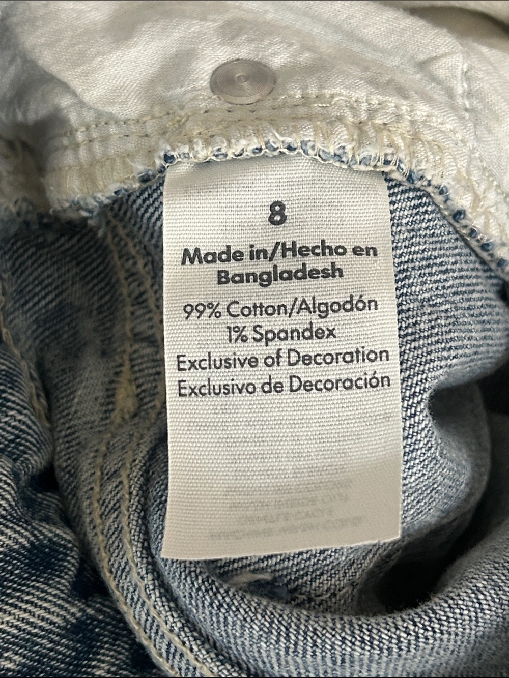 No Boundaries Light Wash Barrel Jeans with Pink Bow Accents - Picture 3 of 10